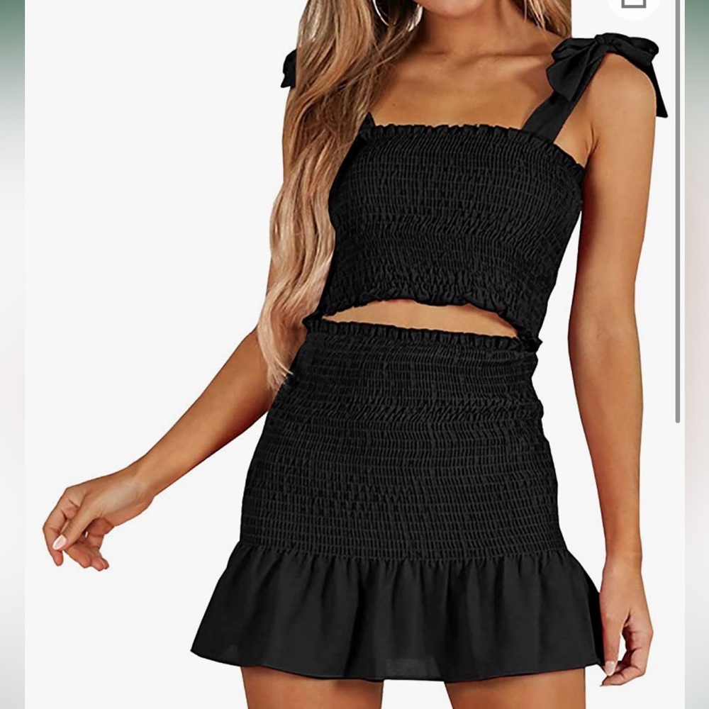 NWT two piece crop top bodycon size 2